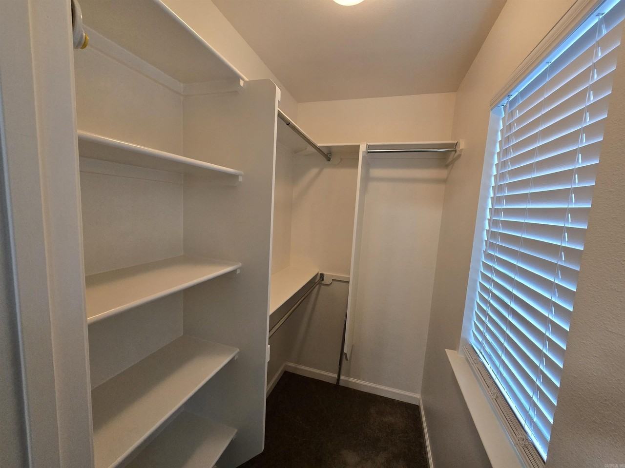 3561 Terrace Hill Ct - Photo 6 of 12