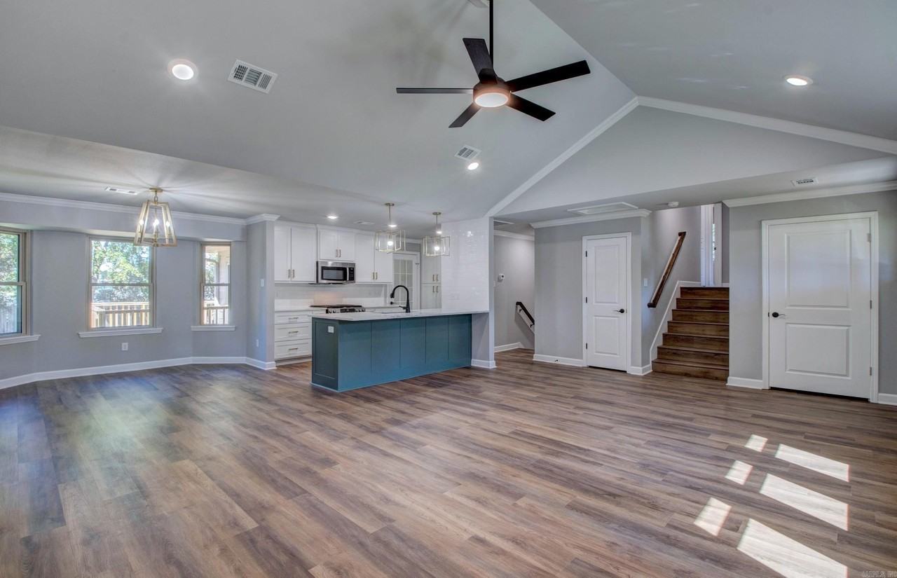 115 Halifax Cv - Photo 6 of 42