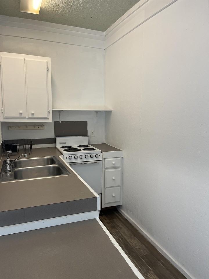 11654 County Road 3585 #1 - Photo 3 of 12