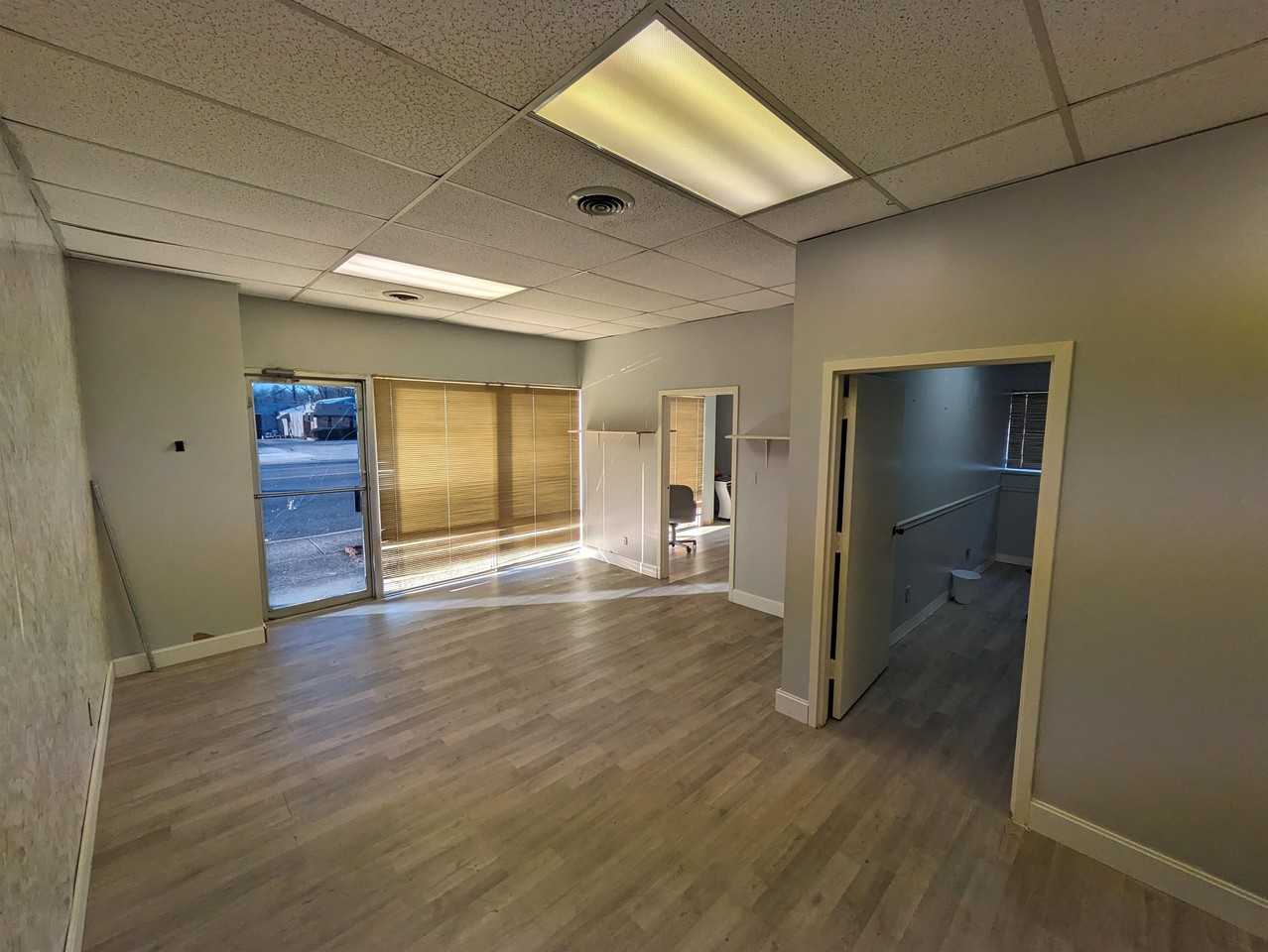 8315 1st Ave N #7 - Photo 2 of 13