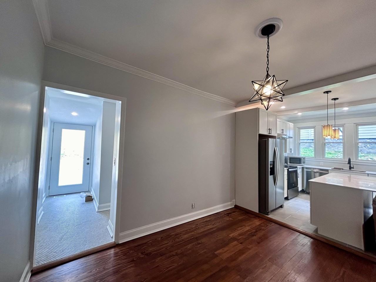 605 Lytle St - Photo 5 of 17