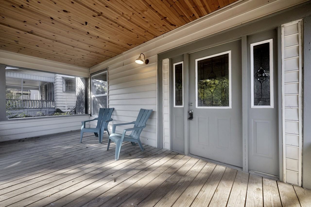 2348 Court R #1 - Photo 7 of 40