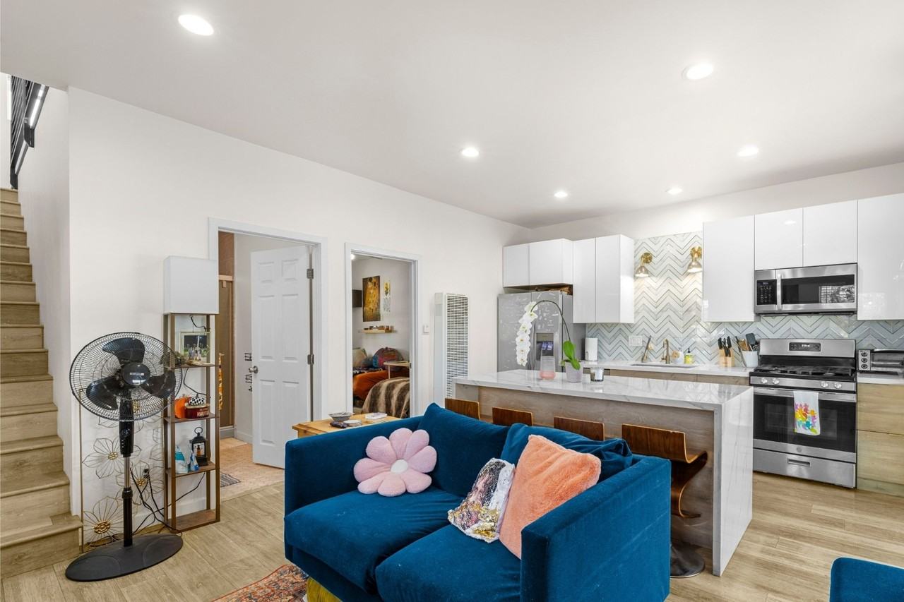 5010 Gary St #1 - Photo 4 of 16