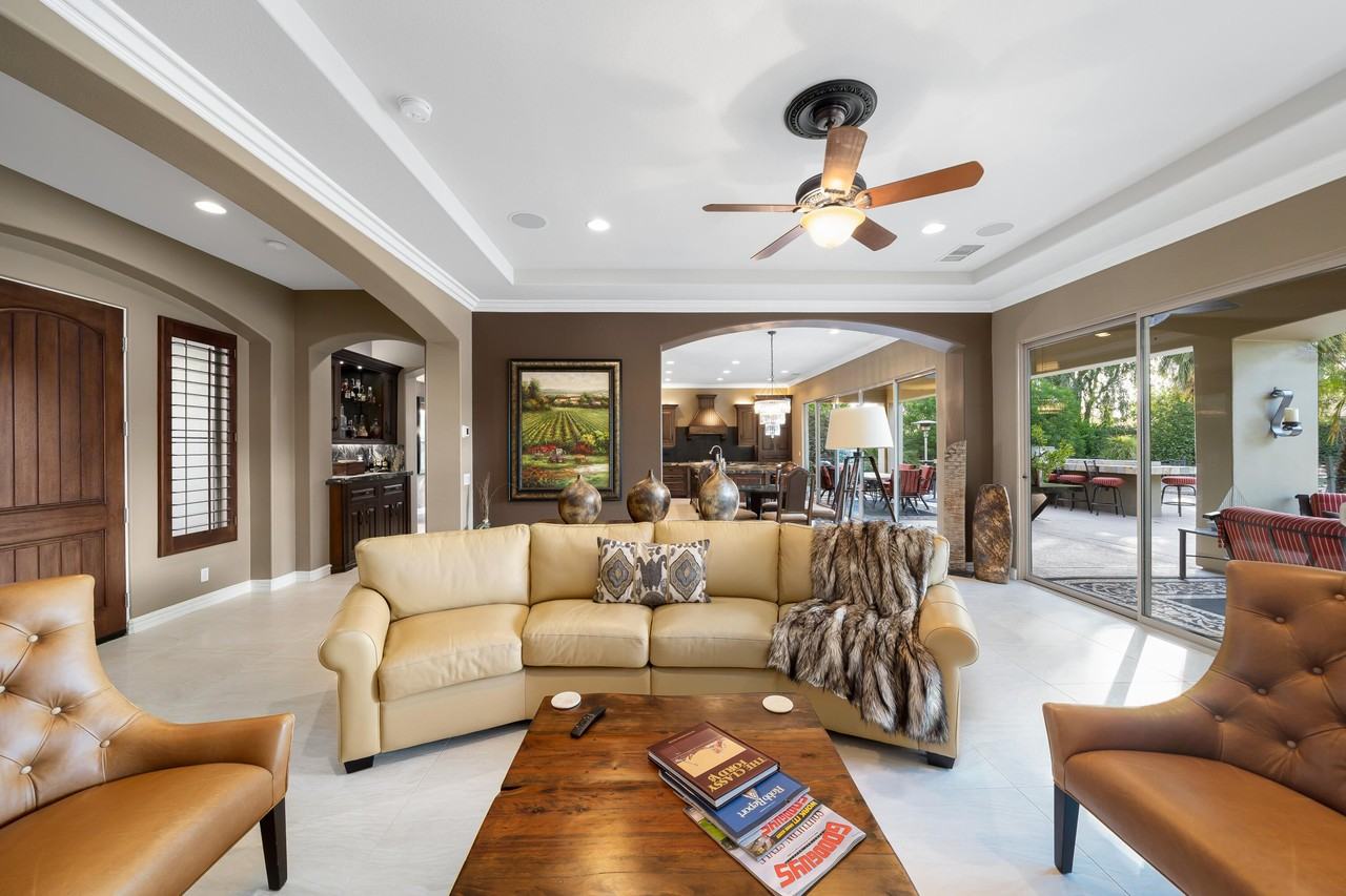 48532 Bighorn Drive - Photo 7 of 50