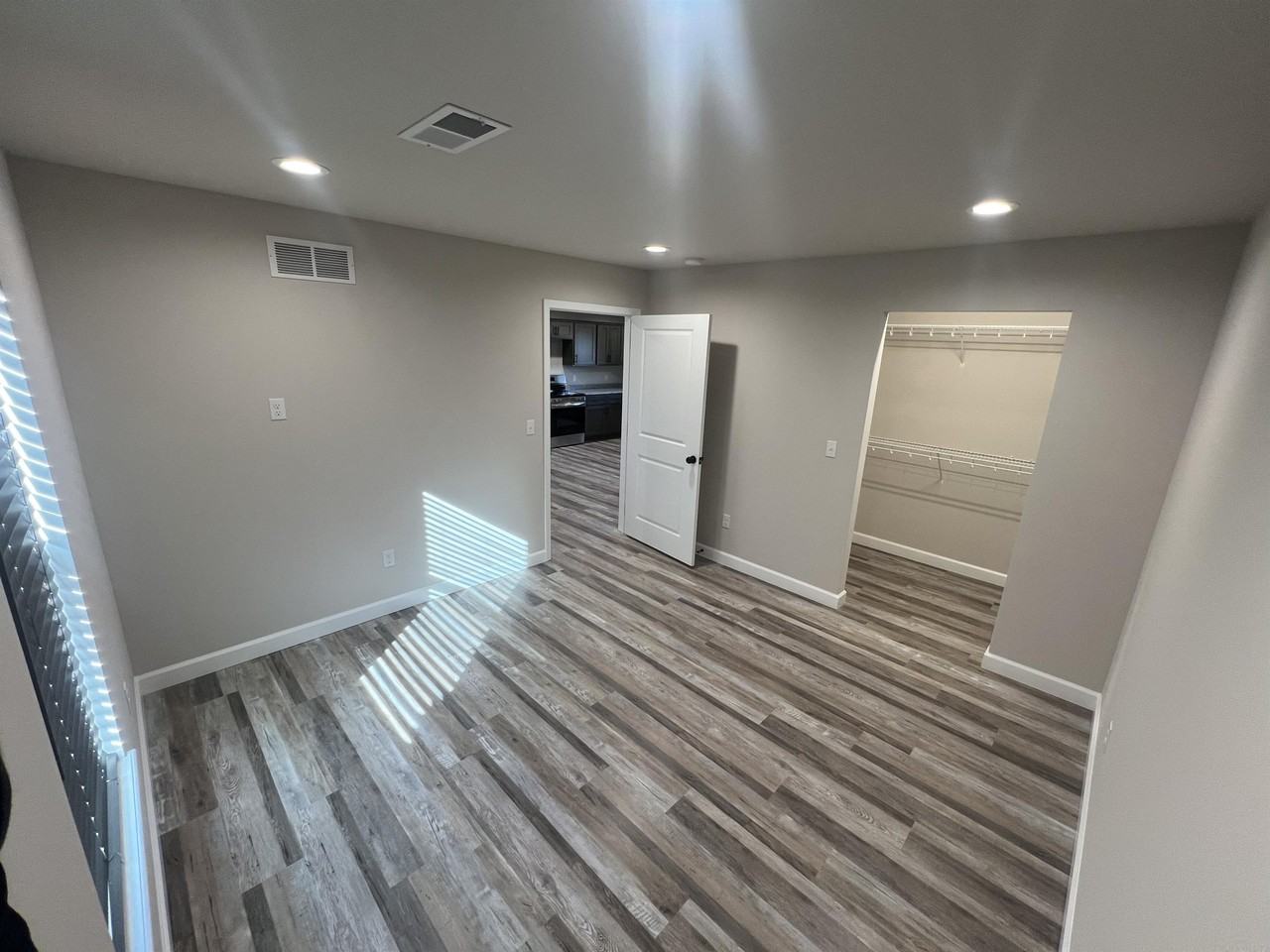 230 230 New Oak DrApt 7 #7 - Photo 6 of 9