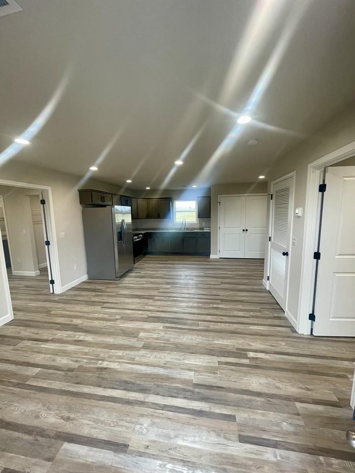 214 214 New Oak DrApt 14 #14 - Photo 5 of 14