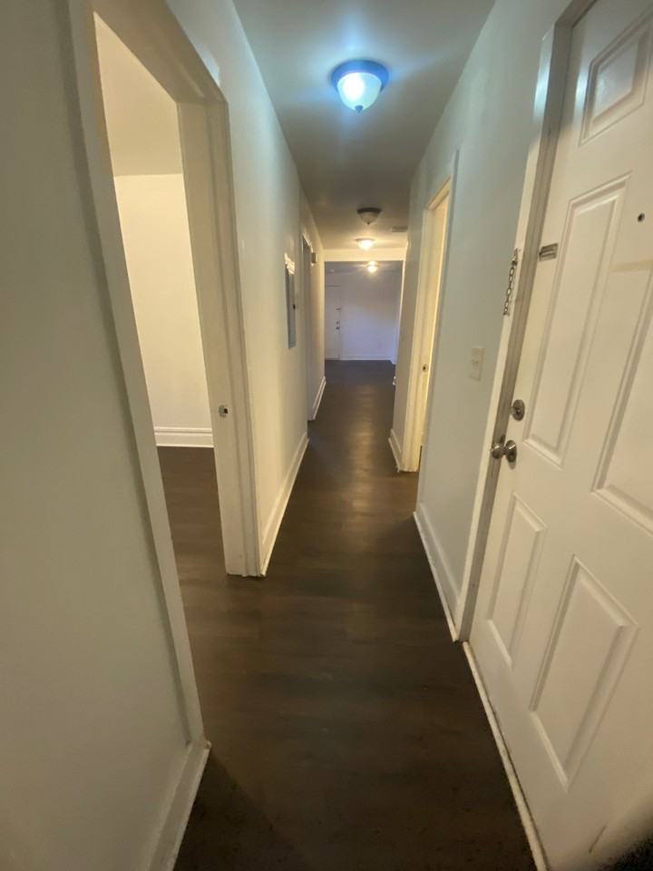 166 N 12th St #3 - Photo 4 of 19