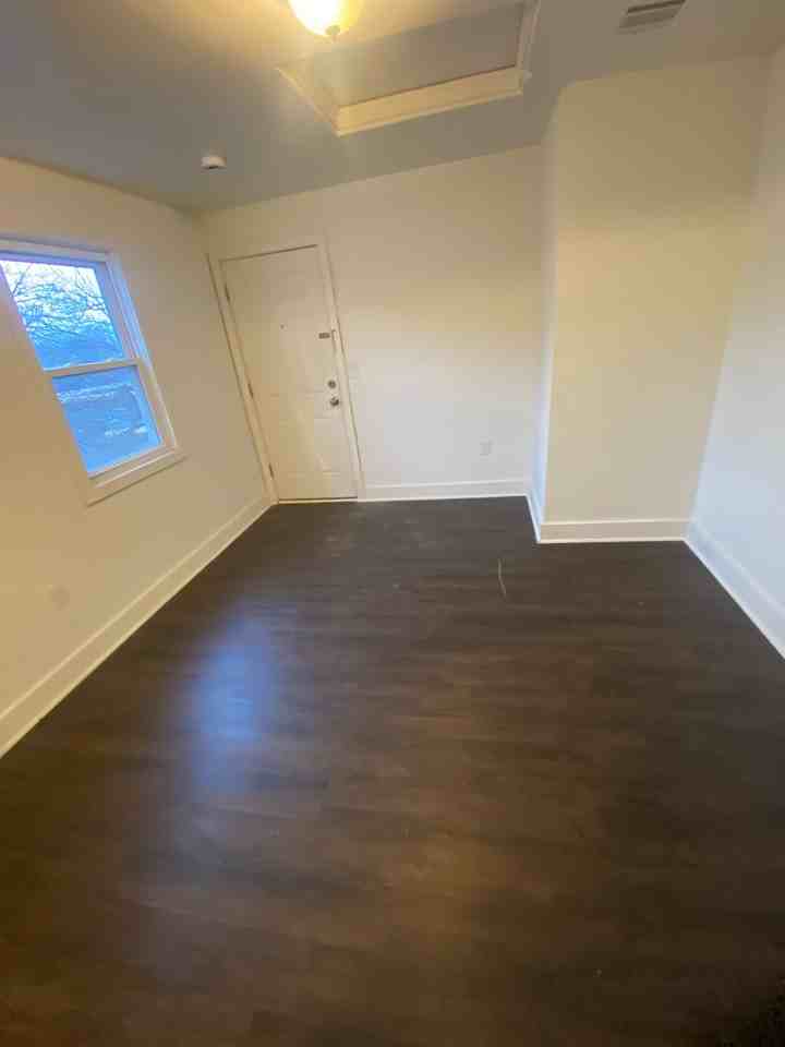 166 N 12th St #3 - Photo 7 of 19