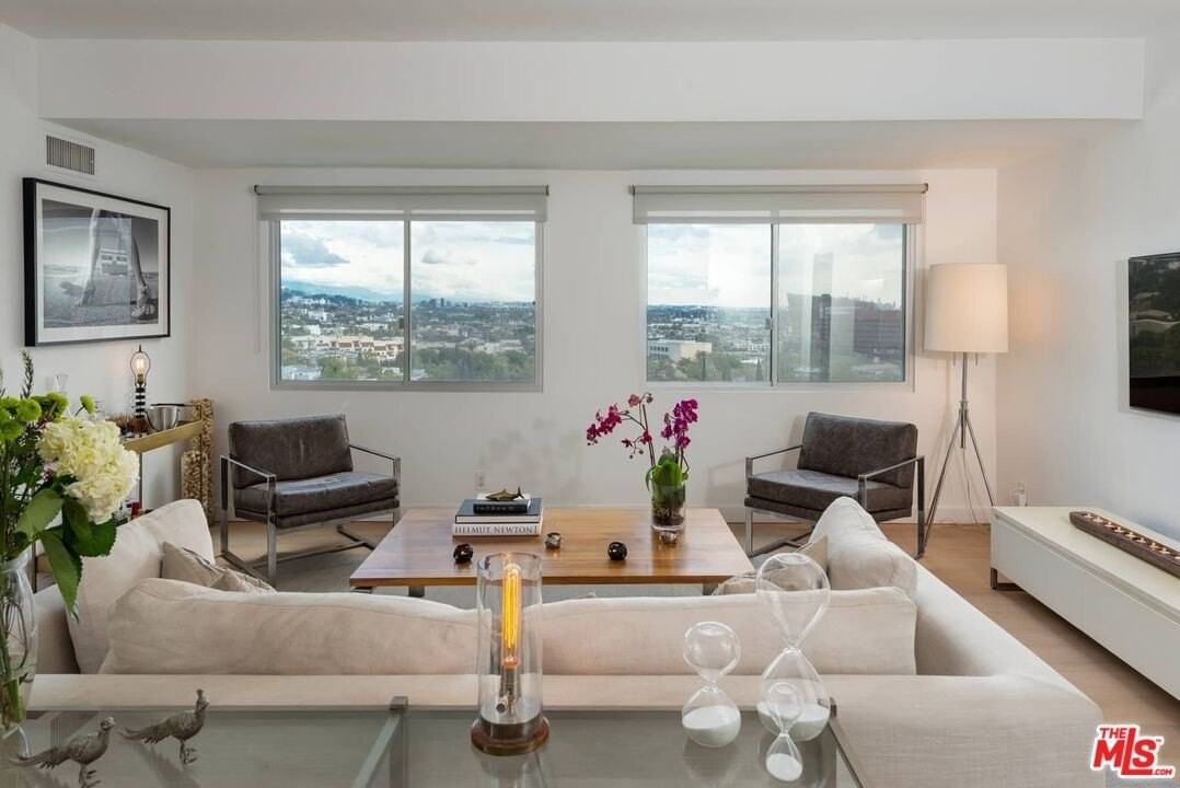 838 North Doheny Drive #807 - Photo 2 of 41