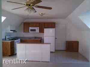 Webster Lake Access with Utilities Included-$950 - Photo 2 of 8