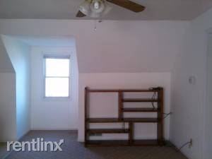 Webster Lake Access with Utilities Included-$950 - Photo 3 of 8