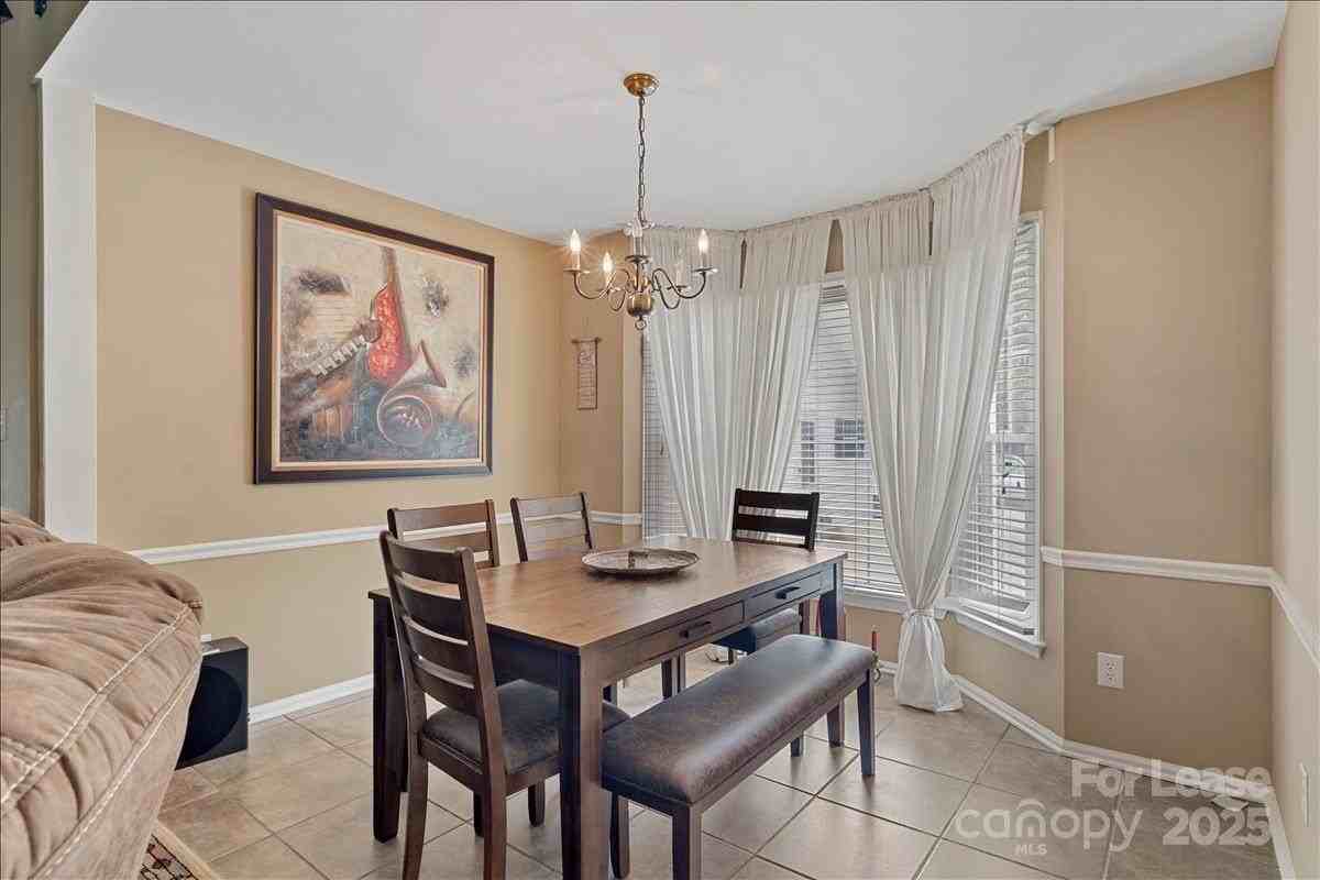 2224 Pinebrook Circle - Photo 4 of 8