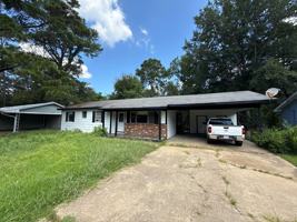 featured image of 1054 Deryll St #1