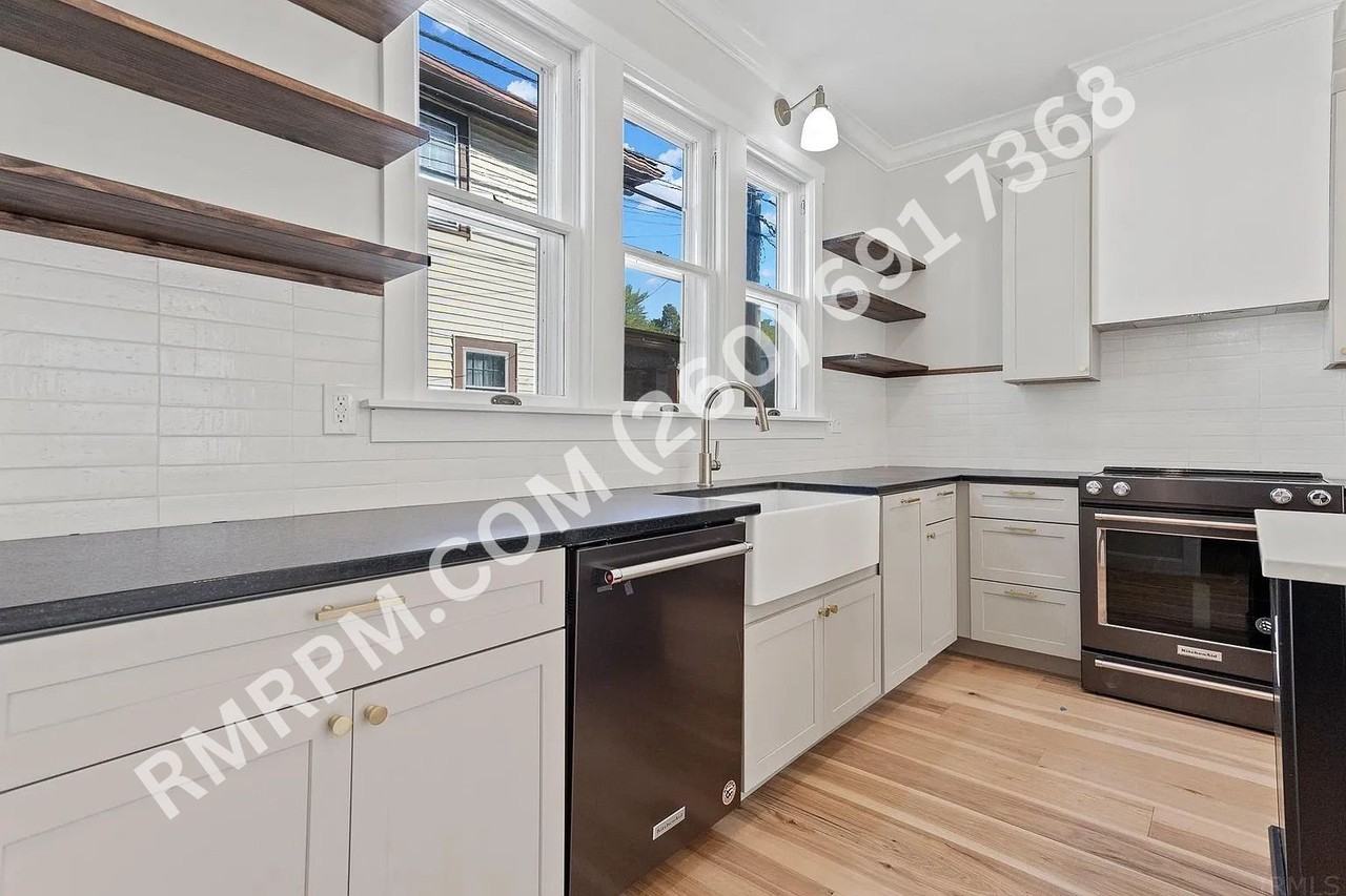 1118 Rockhill Street #1 - Photo 4 of 50