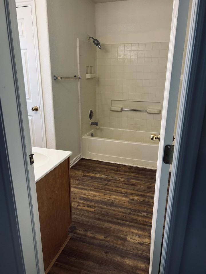 1122 East 300 South #1 - Photo 5 of 11