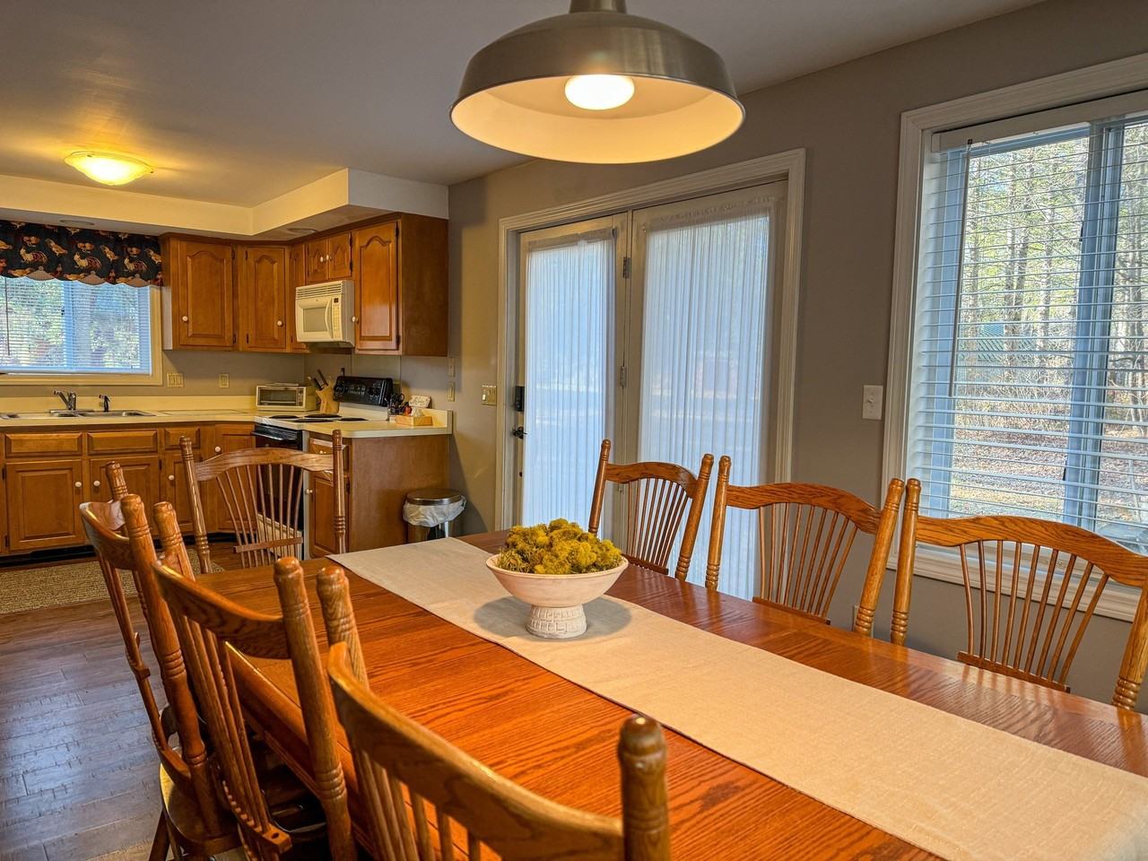 57 Spruce Ln - Photo 3 of 24