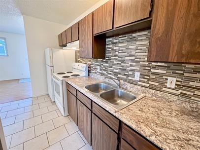 2208 N Campus Dr #1 - Photo 4 of 5