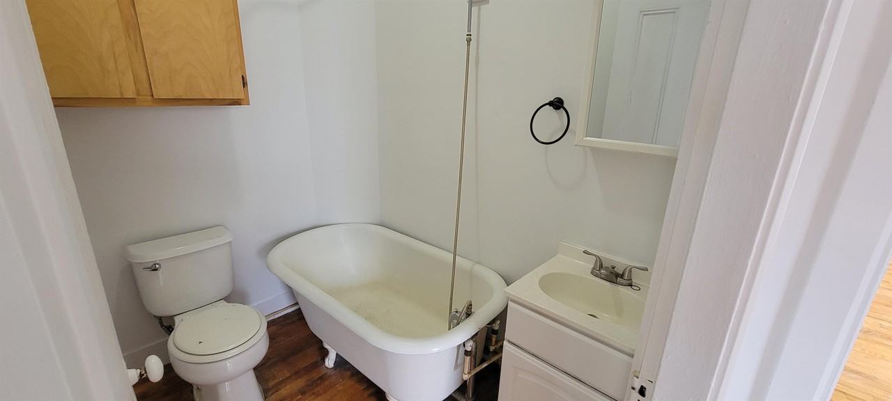 87B 1st St #87B - Photo 7 of 15