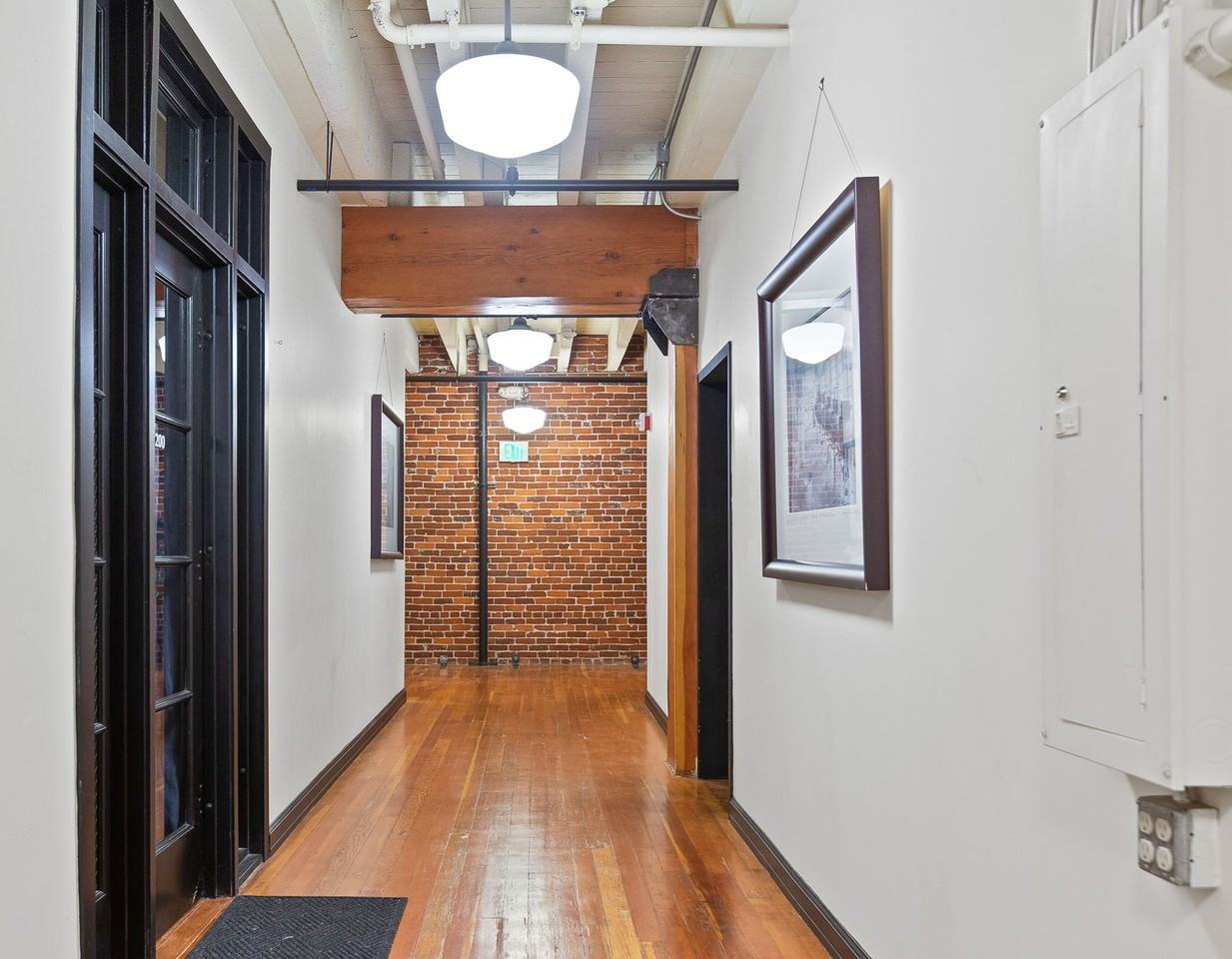 Portland St #411 - Photo 7 of 17