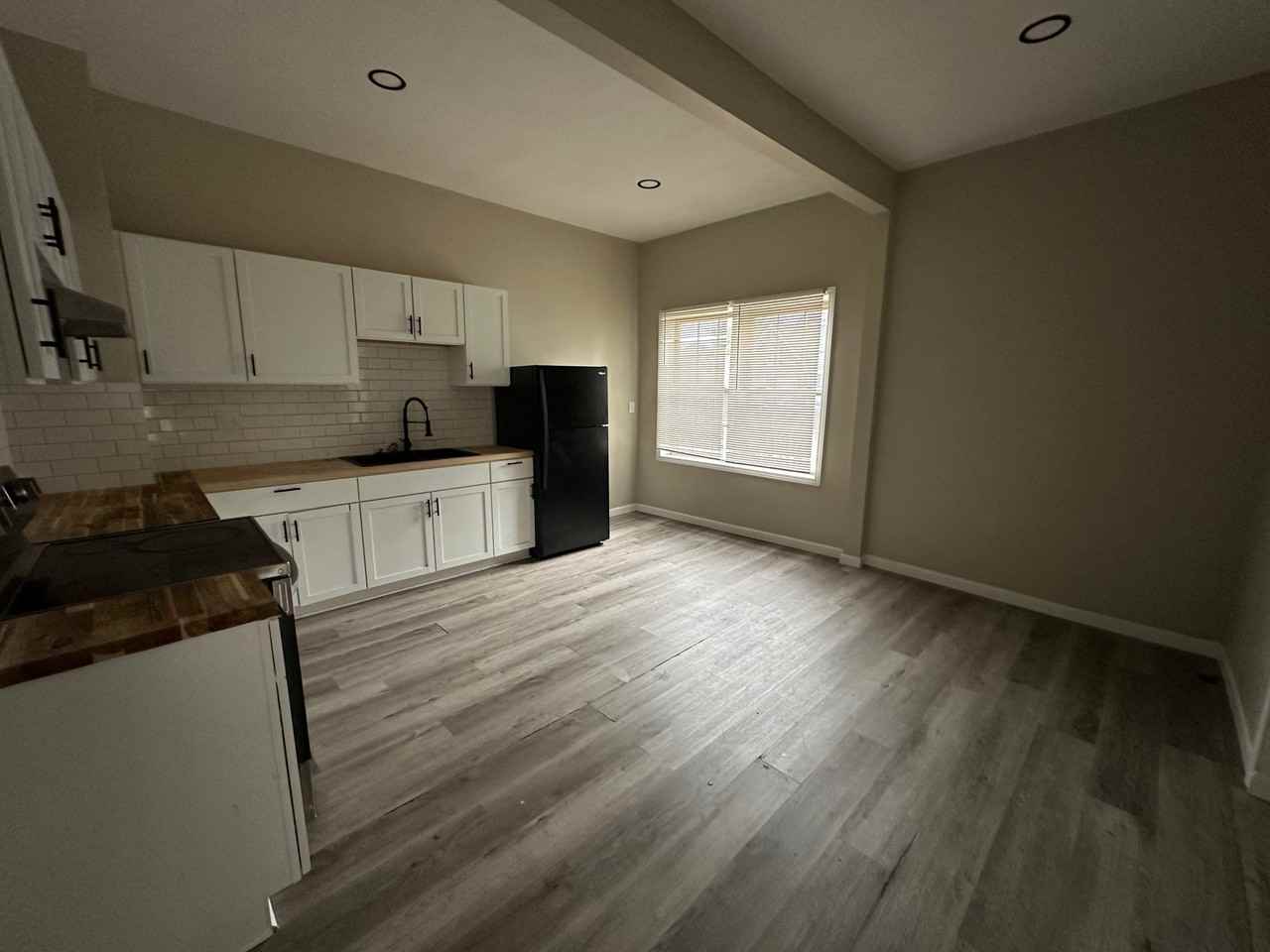 South Tuxedo Street #2 - Photo 2 of 14