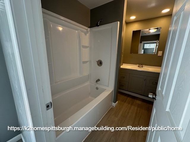 630 Castle Avenue #1 - Photo 5 of 8