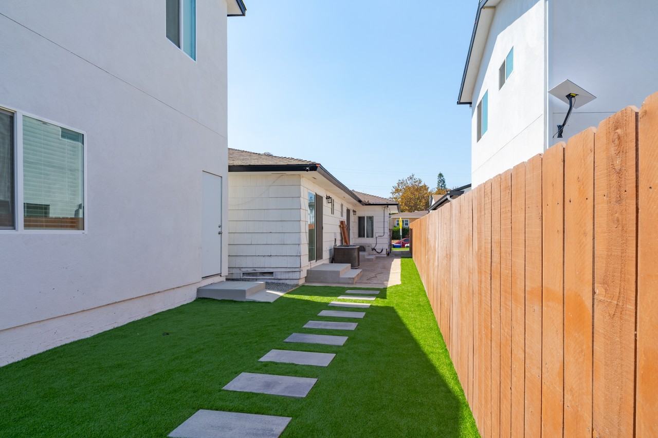 5041 Art Street #1 - Photo 4 of 33