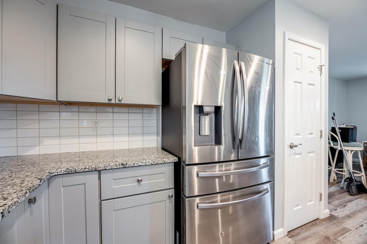 3071 Highland Avenue #1 - Photo 3 of 25