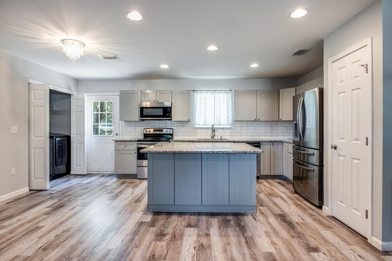 3071 Highland Avenue #1 - Photo 4 of 25