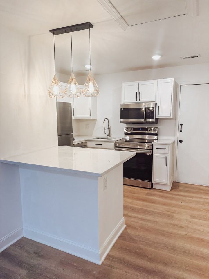 416 Mallory St #C - Photo 3 of 7
