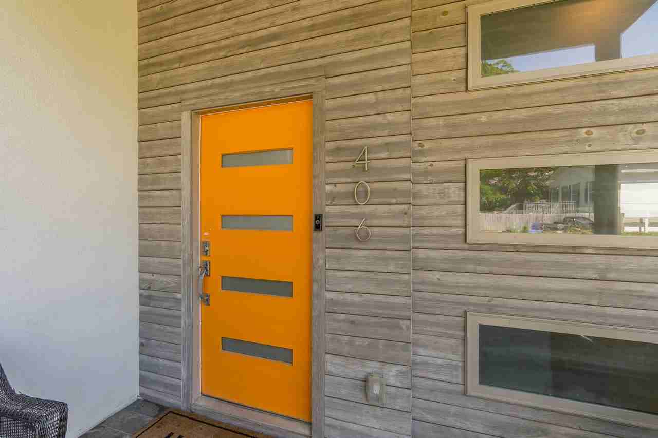 406 E Side Ave Se #1 - Photo 4 of 50