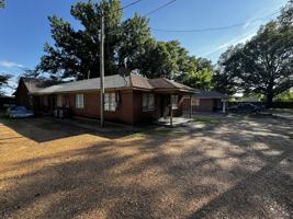 featured image of 1379 Ferguson Road #3
