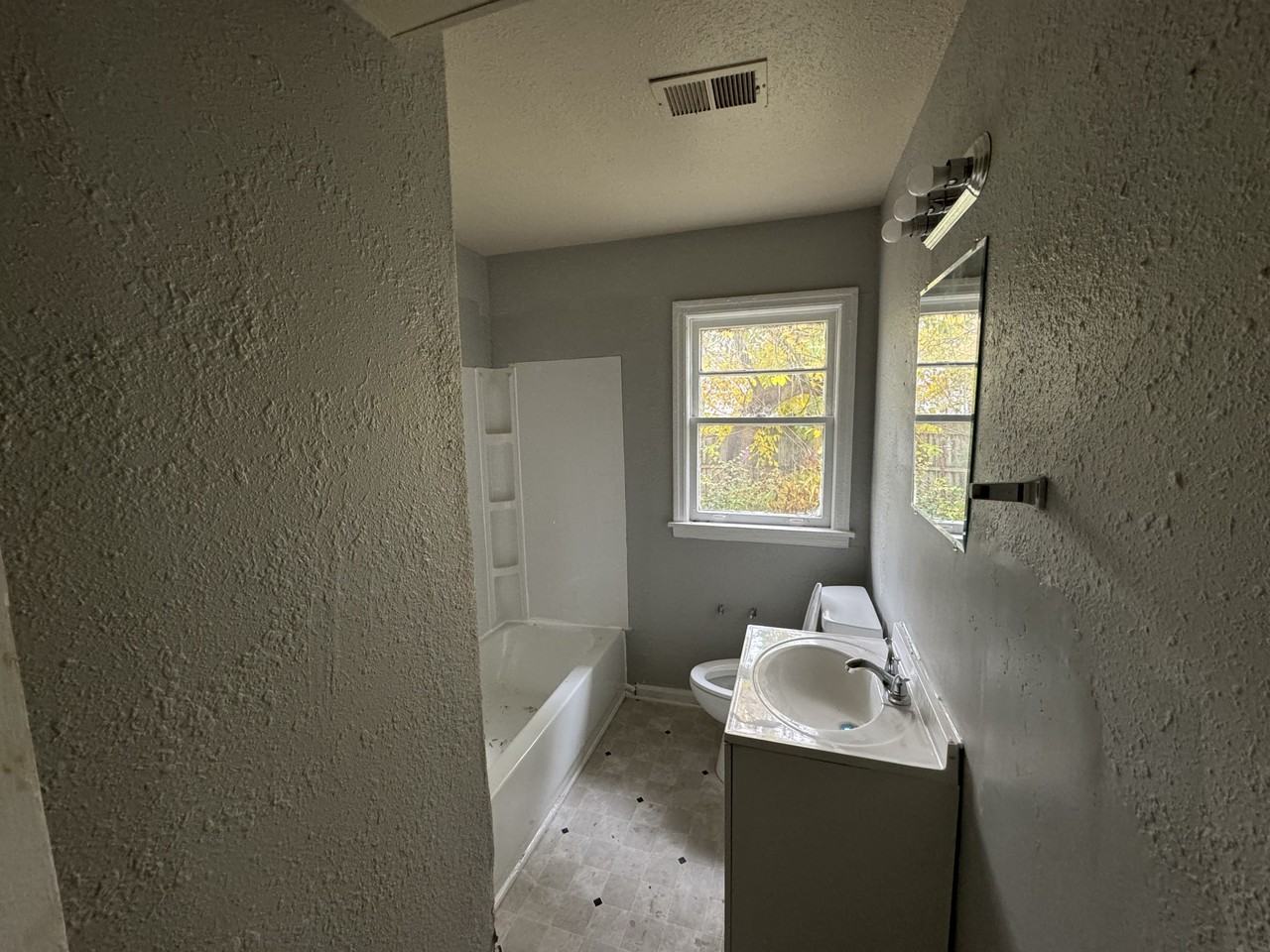 2145 North Kenyon Street #1 - Photo 5 of 7