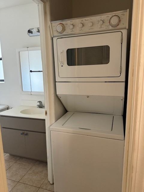 227 227 North Alarcon Street - BApt B #B - Photo 4 of 8