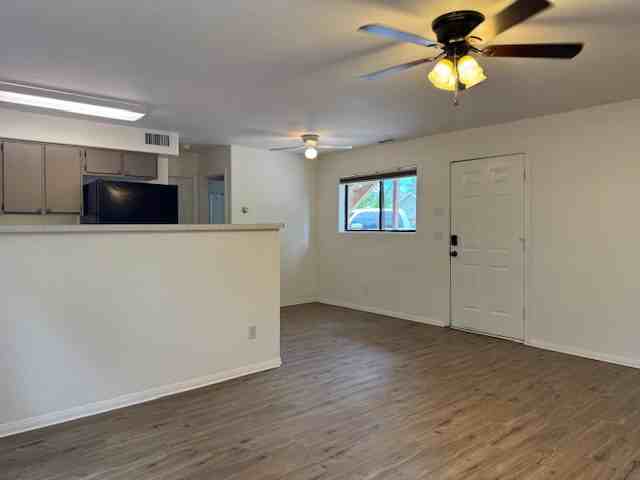 227 227 North Alarcon Street - BApt B #B - Photo 7 of 8