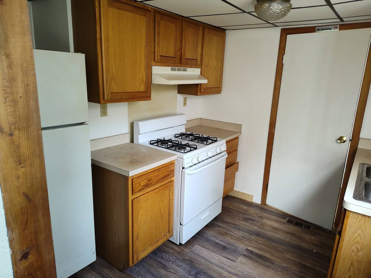 13415 Chestnut St #2 - Photo 4 of 8