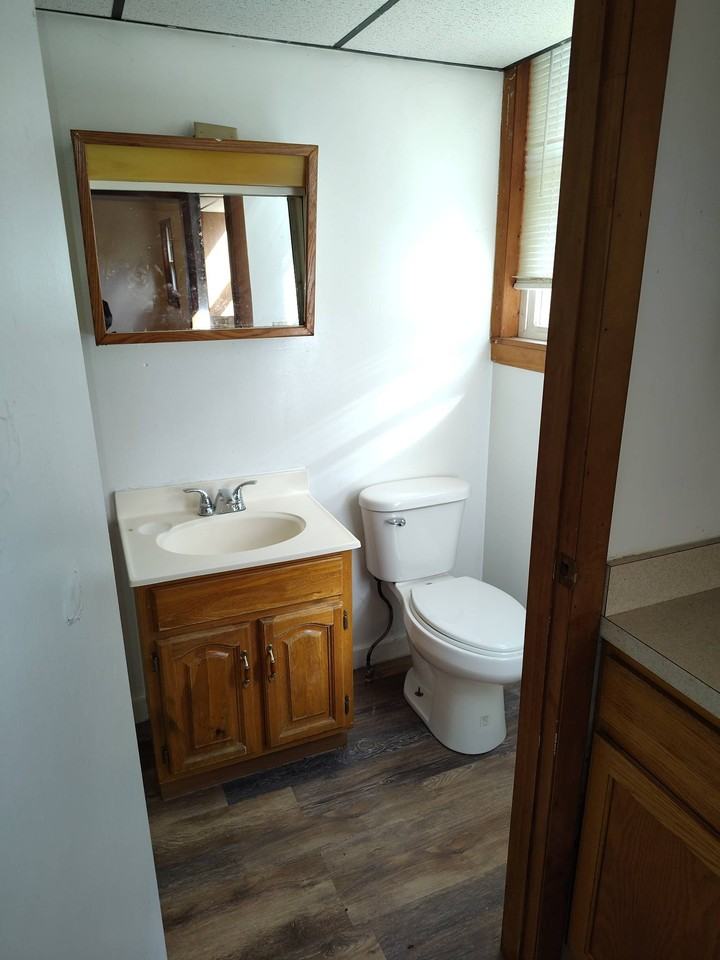 13415 Chestnut St #2 - Photo 6 of 8