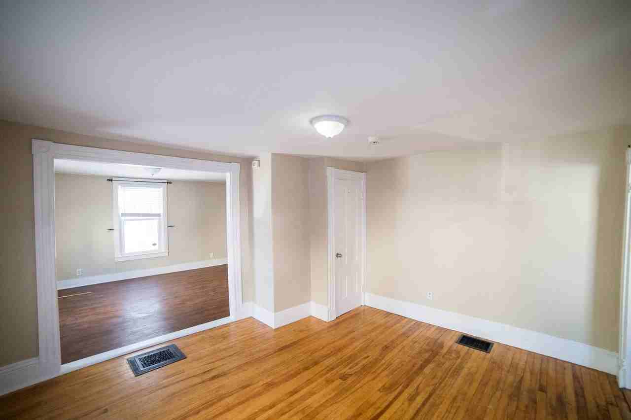 11 Cottage St #11 - Photo 6 of 24