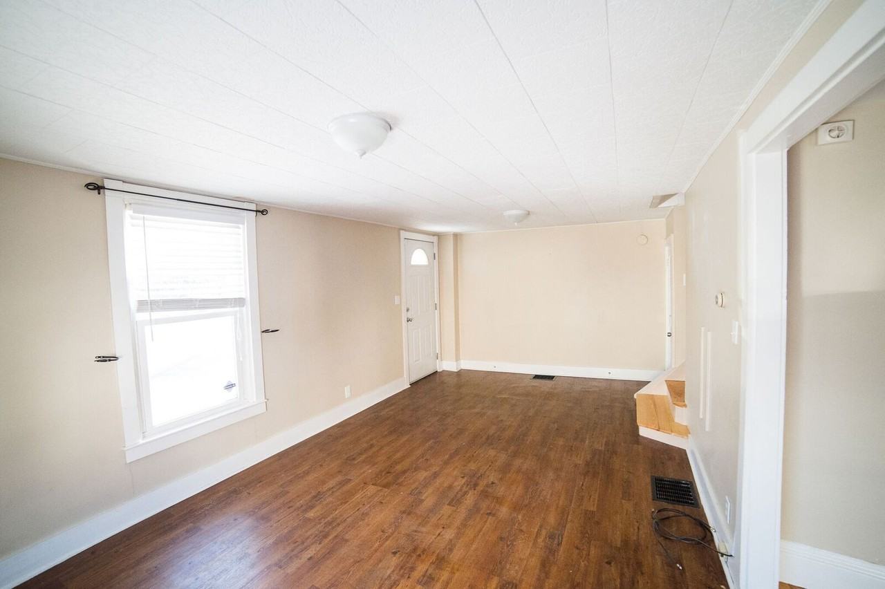 11 Cottage St #11 - Photo 7 of 24