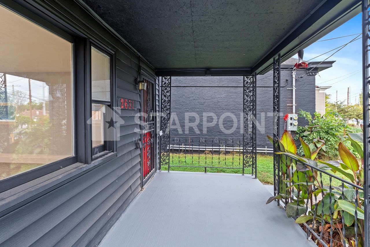 2631 Northwestern Pkwy #1 - Photo 3 of 10