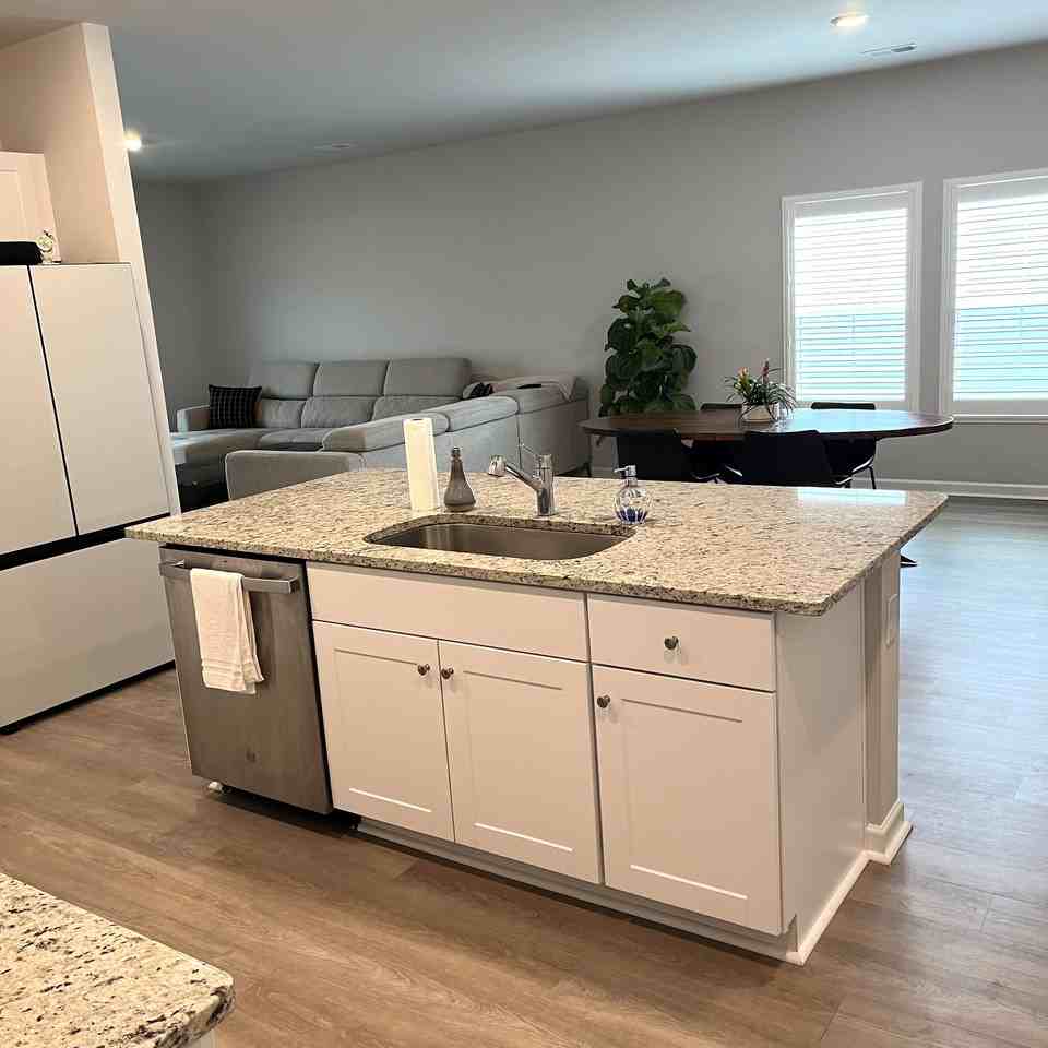 8160 Forest Edge Dr #1 - Photo 6 of 43