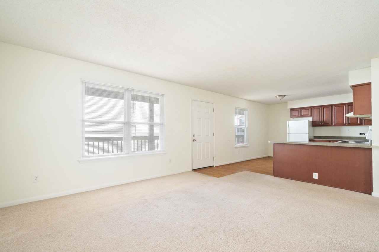 9617 20th Bay Street - Photo 3 of 29