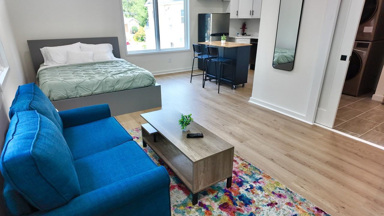 2017 Oaklawn Avenue #1 - Photo 5 of 14