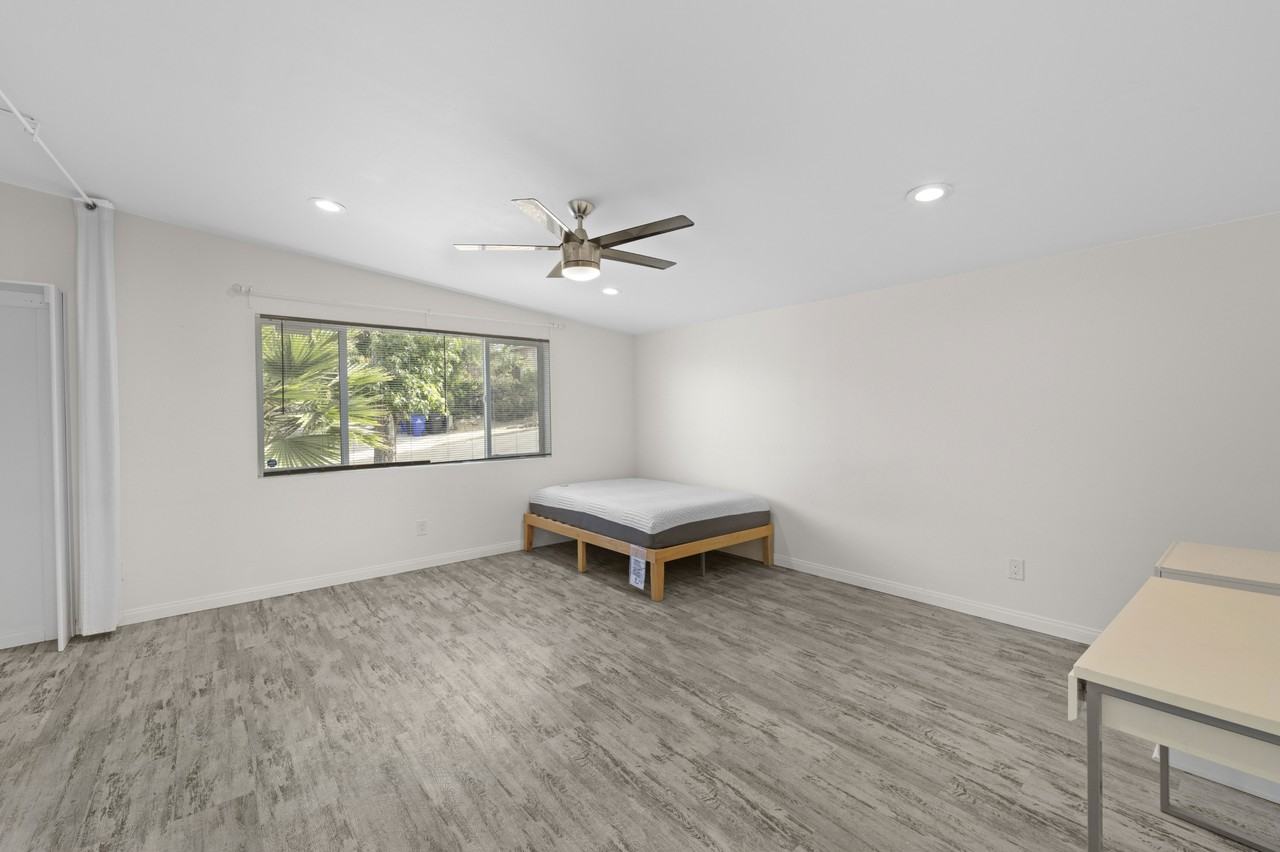 5431 Mary Lane Dr #1 - Photo 5 of 34