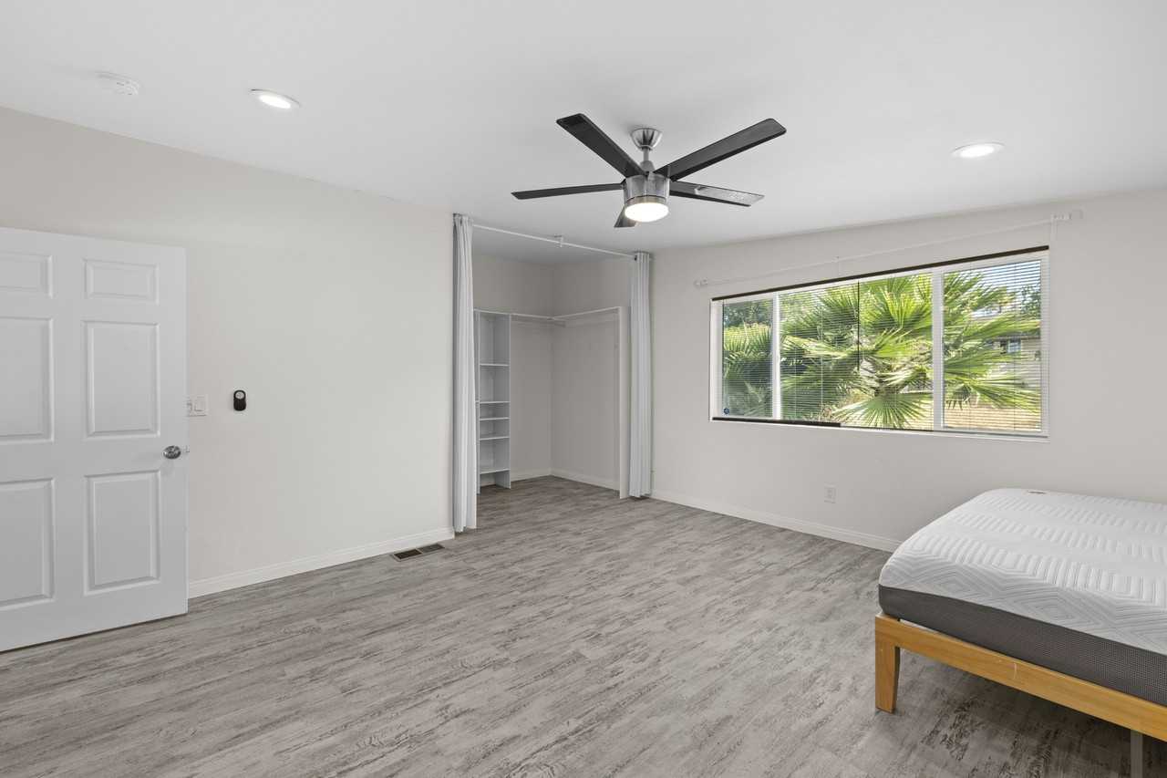 5431 Mary Lane Dr #1 - Photo 6 of 34