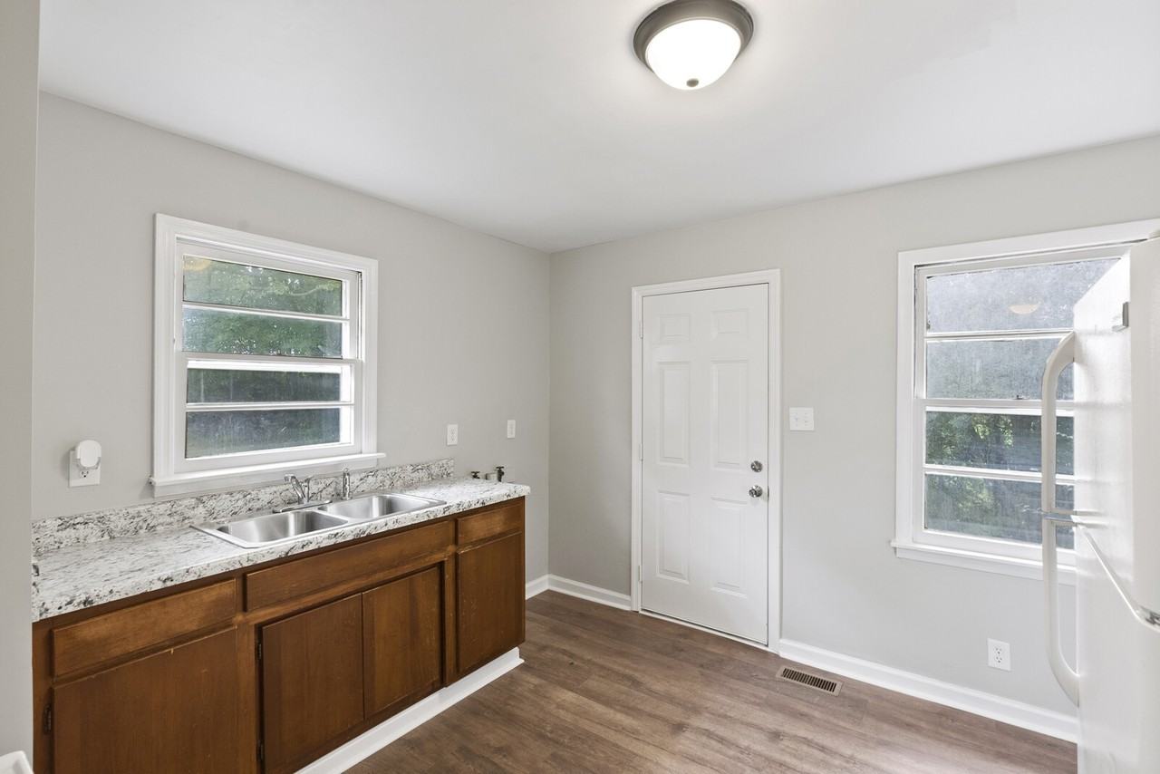 1004 South Mabel Street #1 - Photo 7 of 11