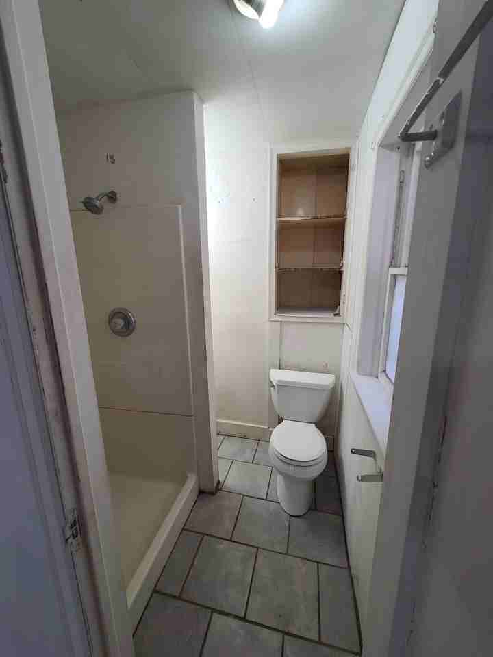 607 East C Street #1 - Photo 7 of 7