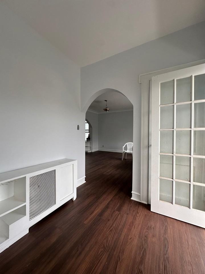 32 Greene Ter #2-2ndFL - Photo 4 of 17