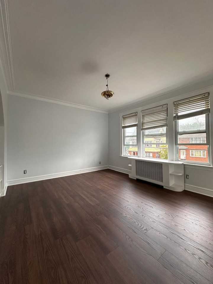 32 Greene Ter #2-2ndFL - Photo 7 of 17