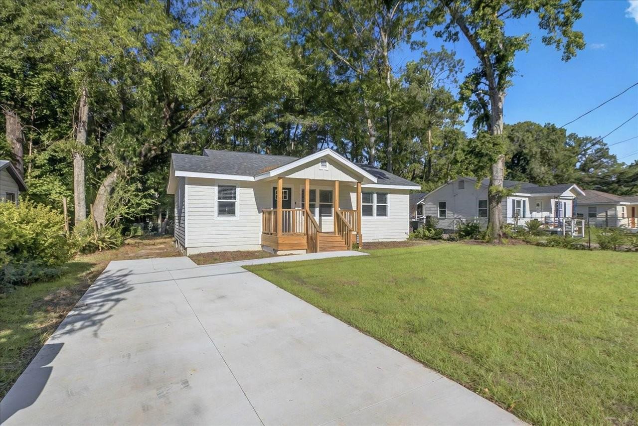 3005 S Meridian St - Photo 2 of 20