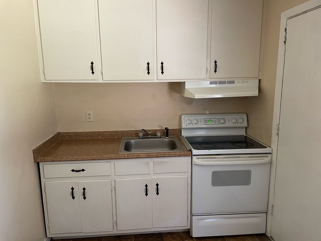 1522 Myrtle Dr #1 - Photo 7 of 12